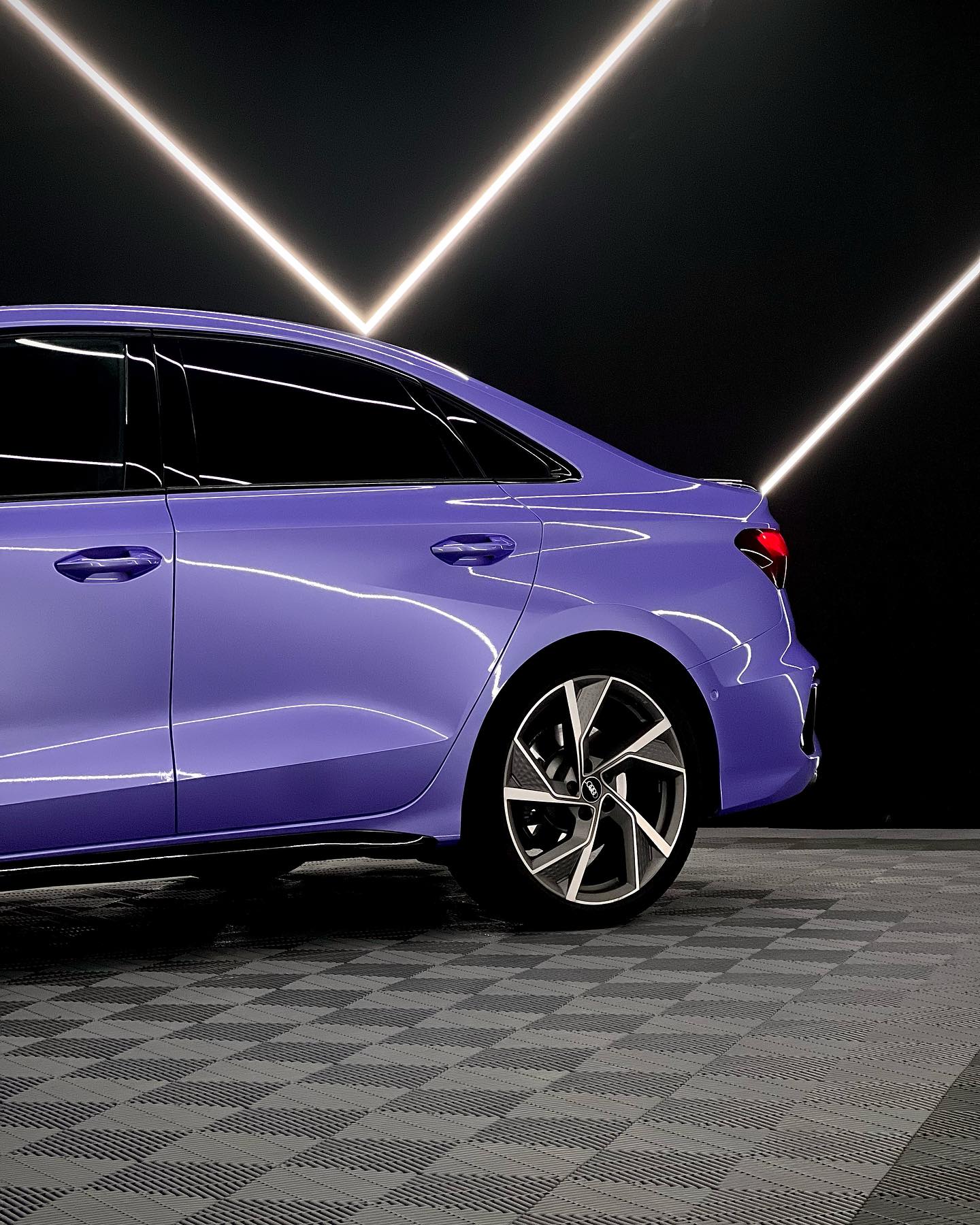 Ultra Gloss Metallic Lavender Pearl