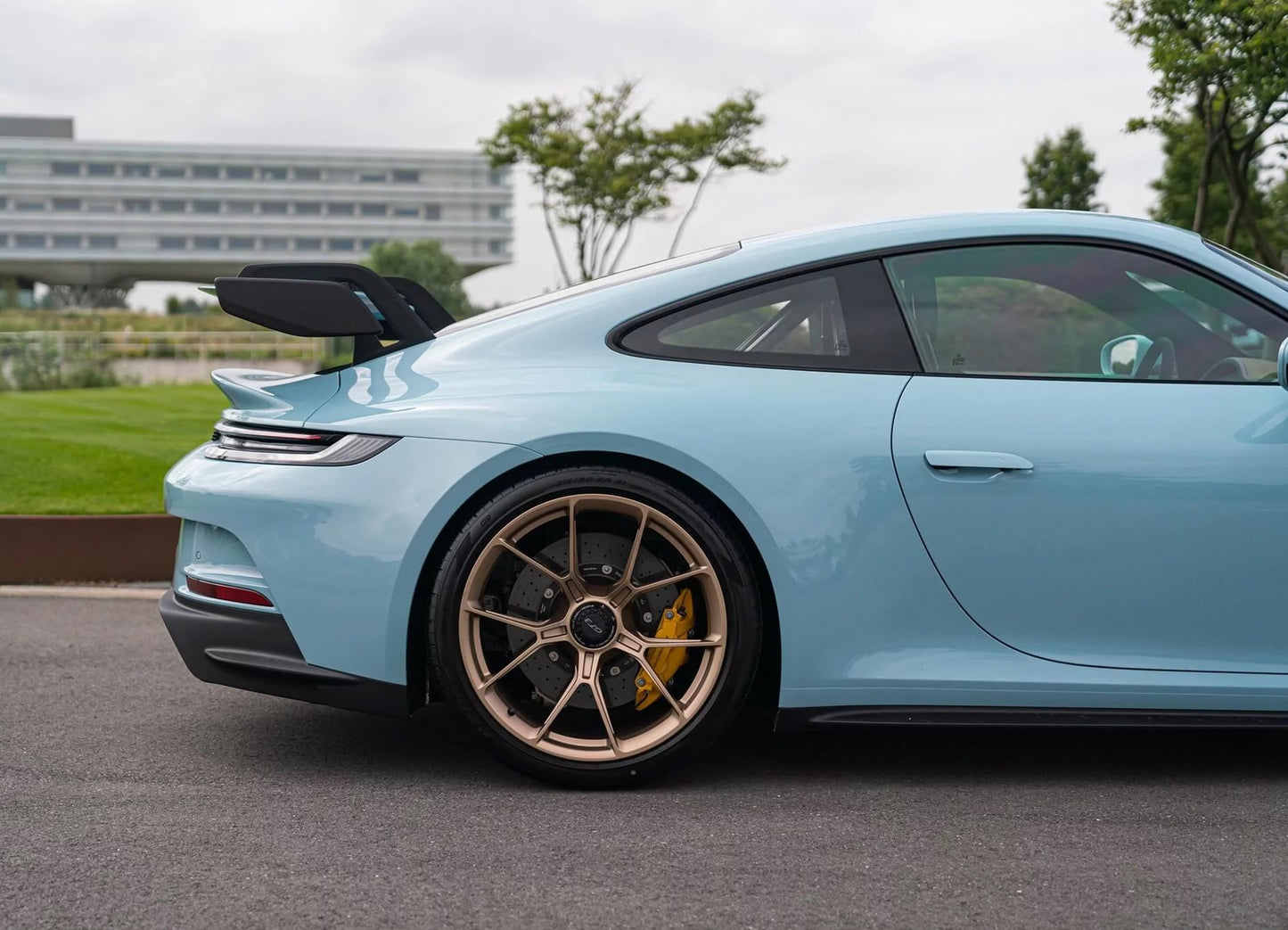 Ultra Gloss Porsche Meissen Blue