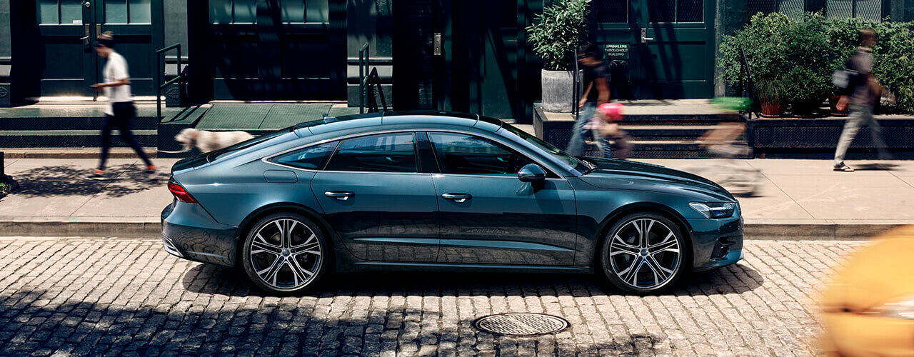 Ultra Gloss Metallic Porsche Avalon Green
