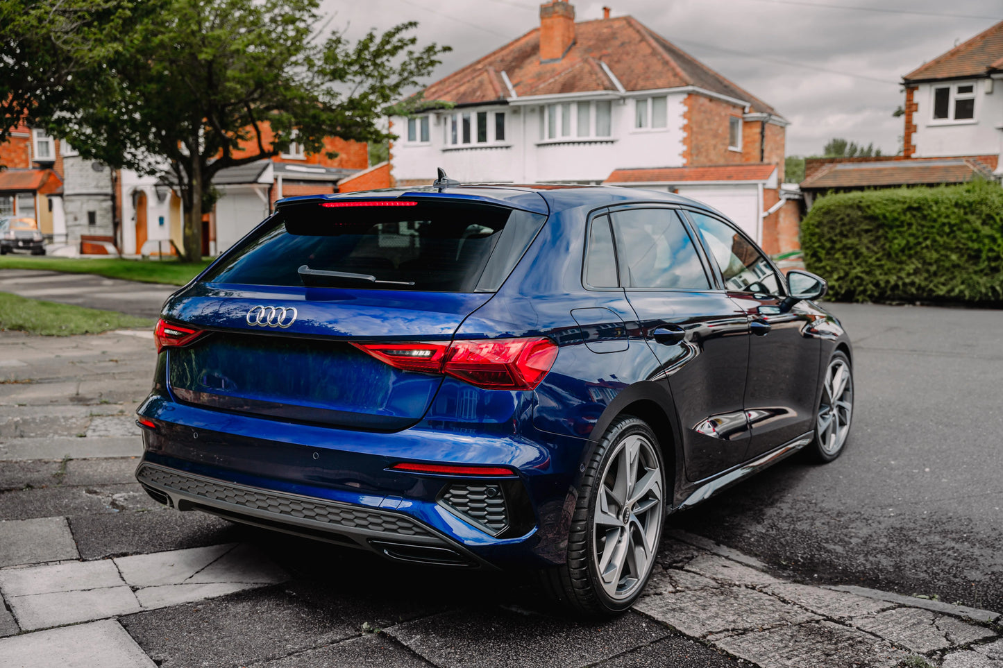 Ultra Gloss Metallic Audi Navarra Blue