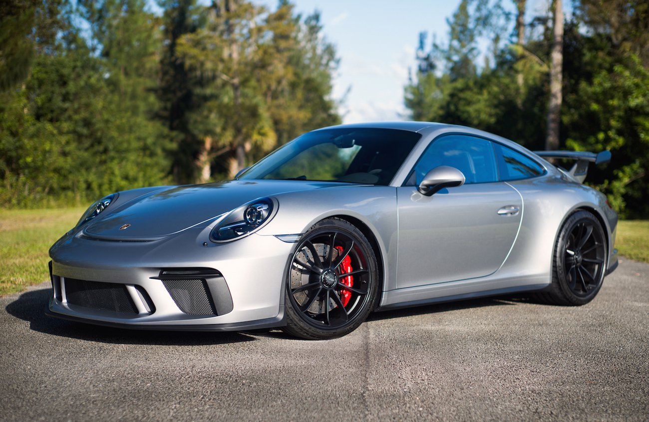 Ultra Gloss Metallic Porsche GT Silver