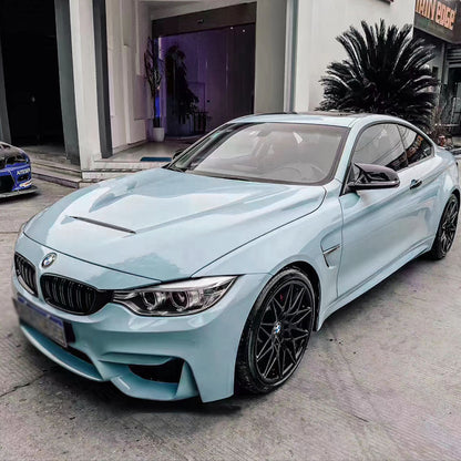 Ultra Gloss Ice Blue