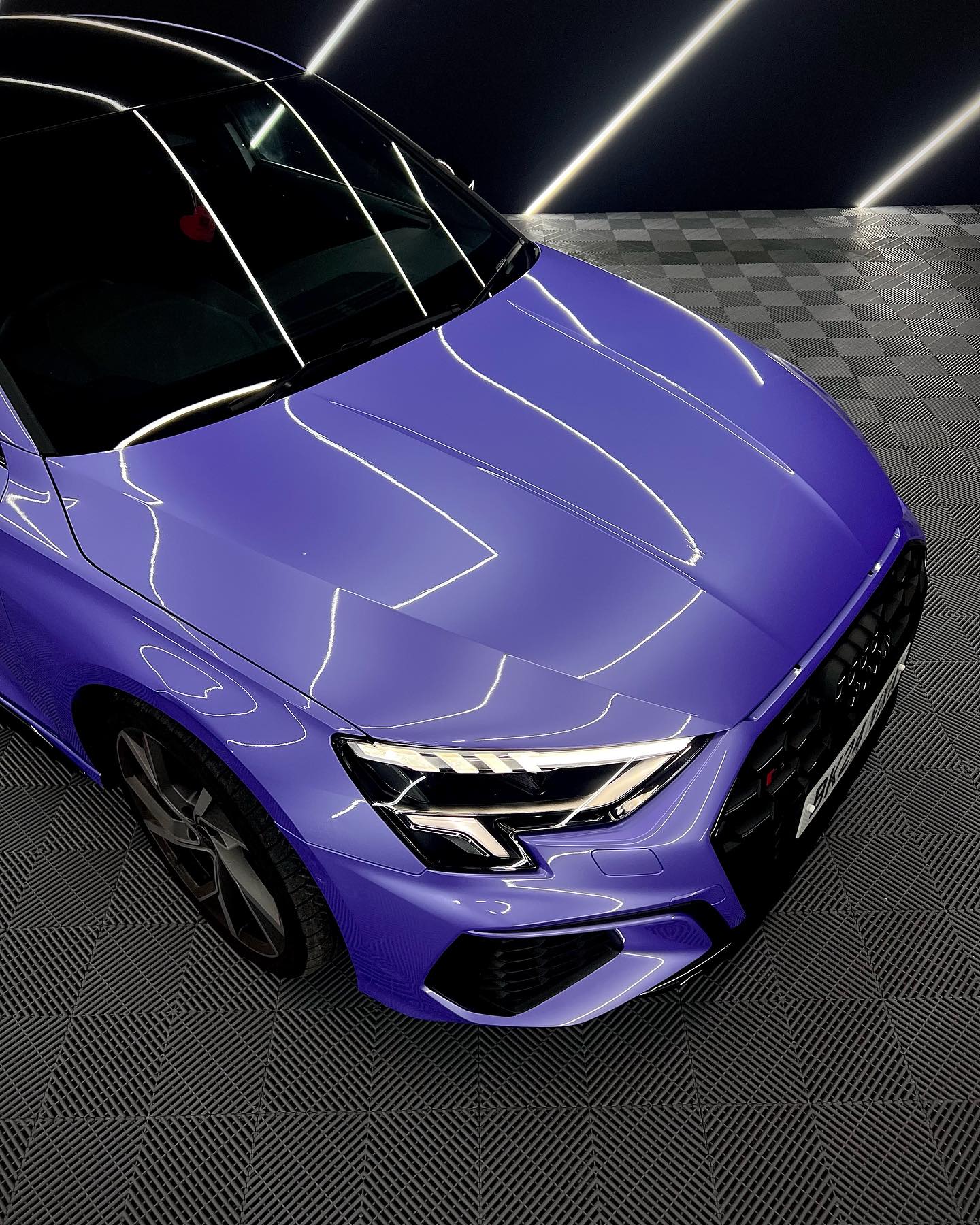 Ultra Gloss Metallic Lavender Pearl