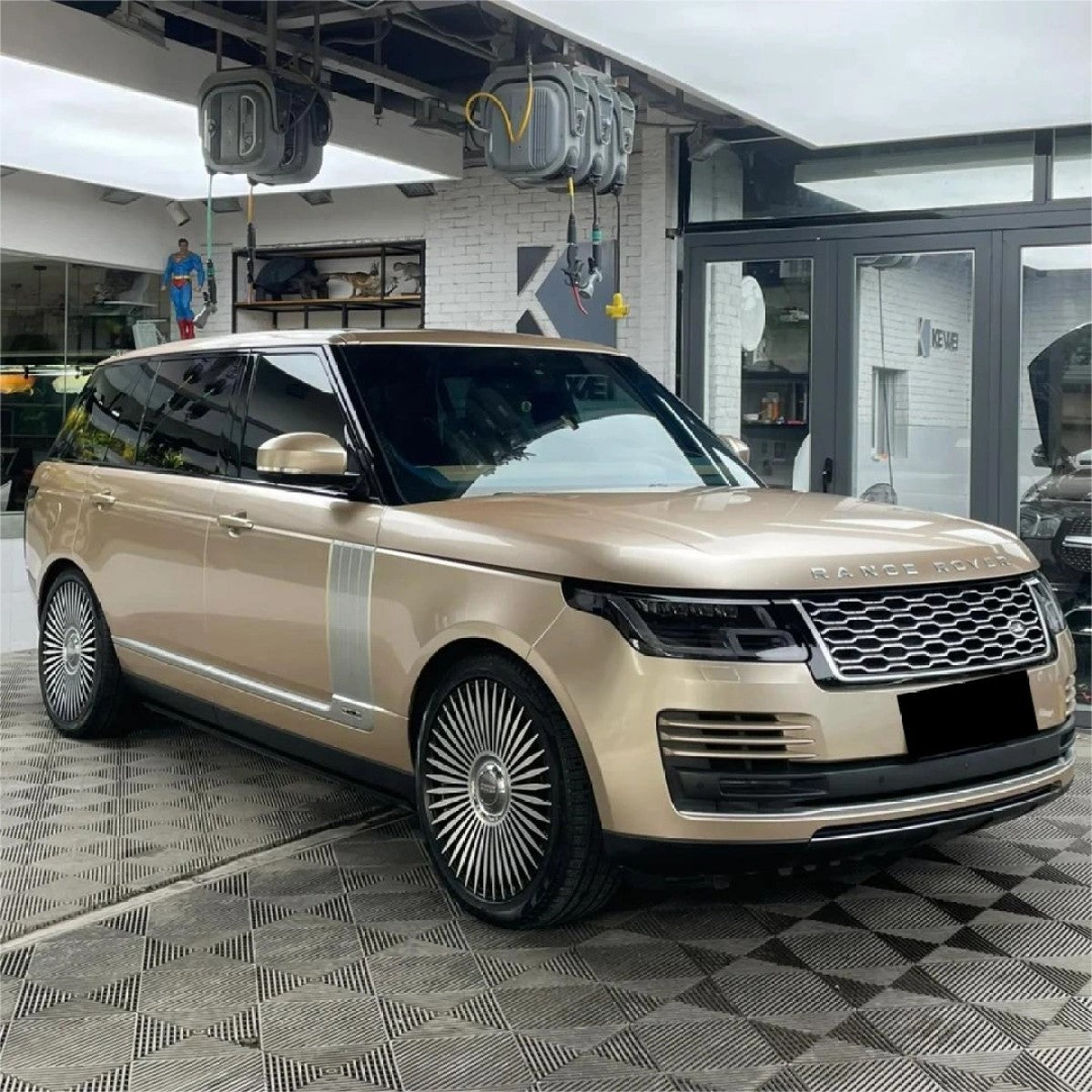 Ultra Gloss Metallic Champagne