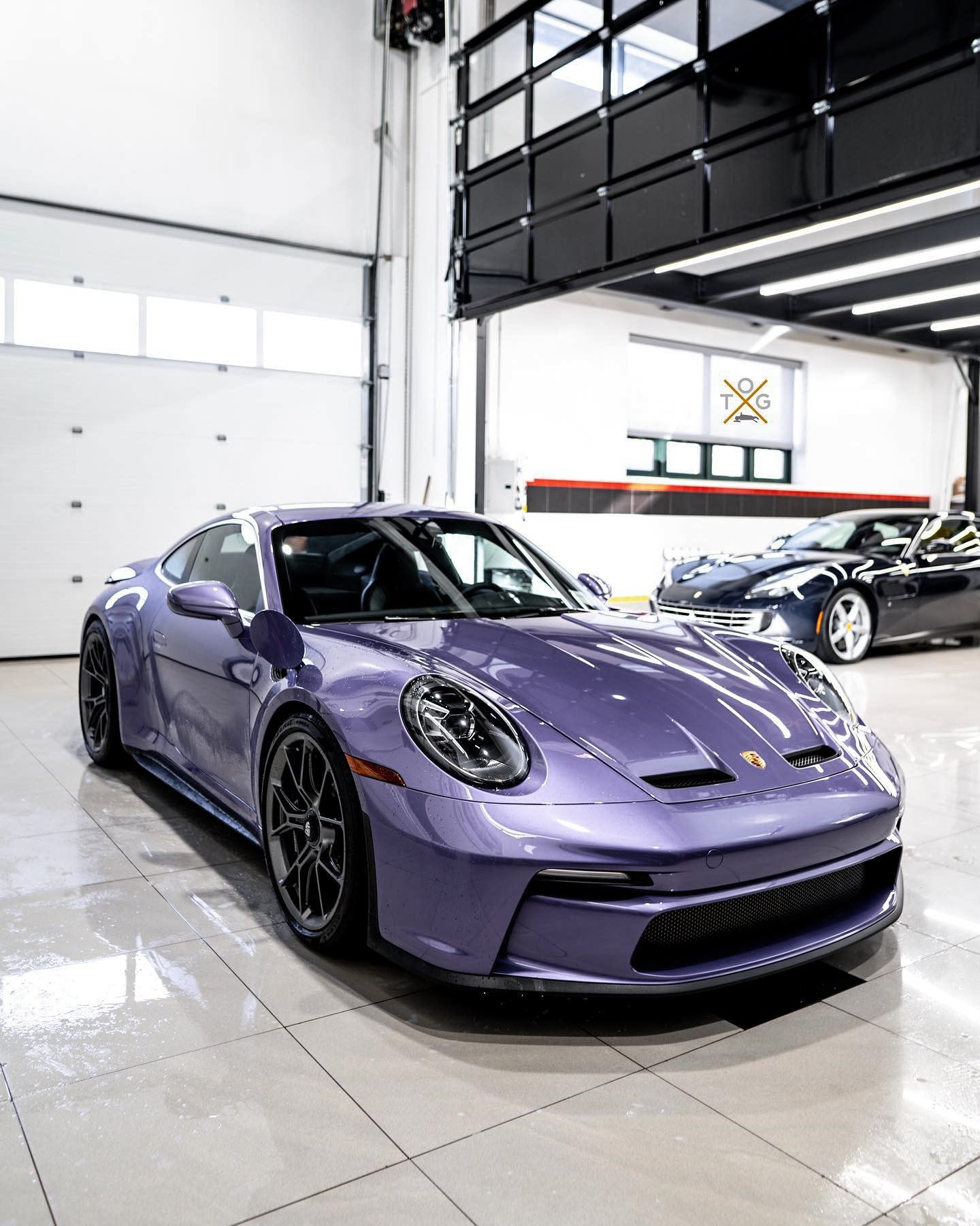 Ultra Gloss Porsche Viola Purple Light